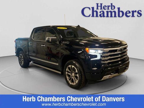 Used 2024 Chevrolet Silverado 1500 High Country AWD/4WD image 1