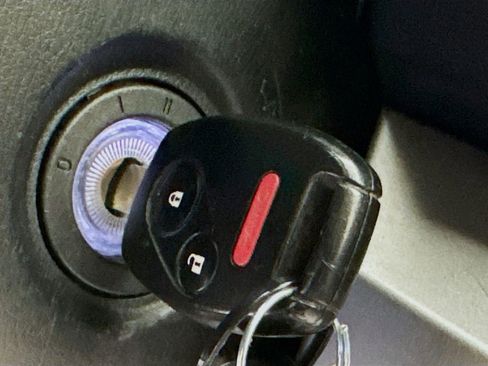 Used 2013 Honda CR-V LX image 19