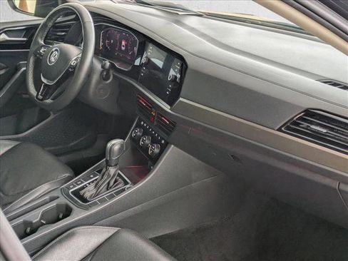 Used 2021 Volkswagen Jetta SEL Premium image 23