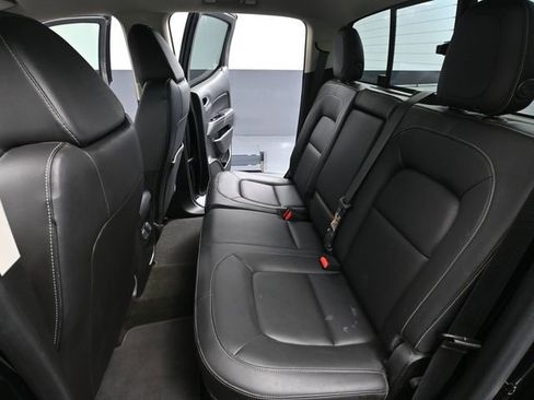 Used 2016 GMC Canyon SLT image 36