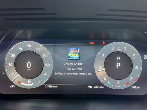 Certified 2024 Land Rover Range Rover Evoque Dynamic SE image 24