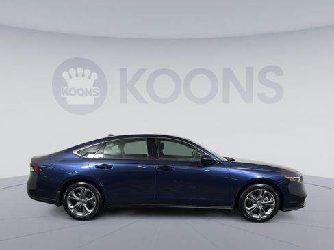 Used 2024 Honda Accord EX image 8