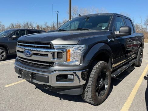 Used 2019 Ford F150 XLT image 3