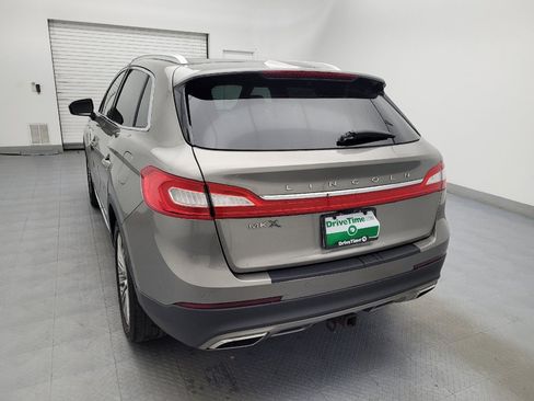 Used 2017 Lincoln MKX Reserve image 6