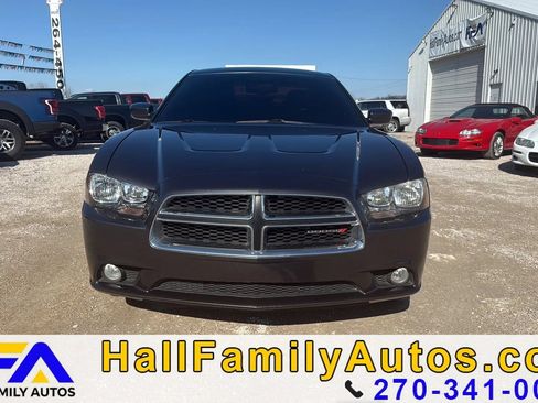 Used 2014 Dodge Charger SXT Plus AWD/4WD image 2