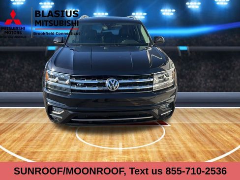 Used 2019 Volkswagen Atlas SEL R-Line image 3