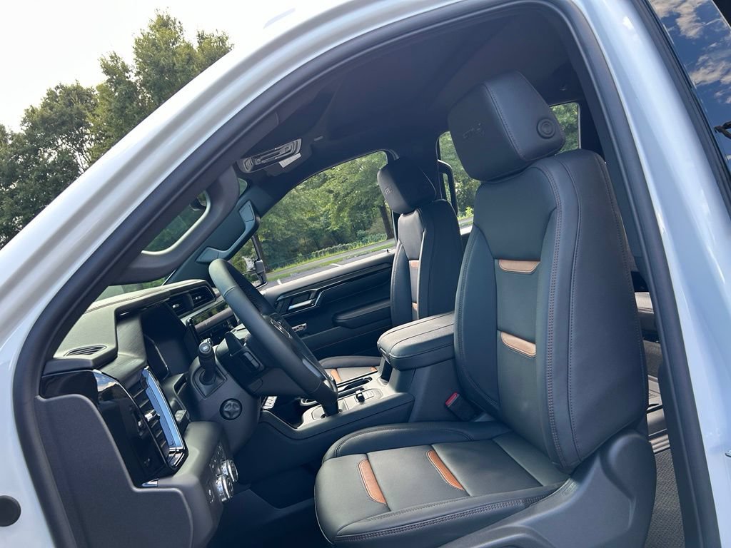 New 2026 GMC Sierra 1500 AT4 w/ Technology Package AWD/4WD image 42