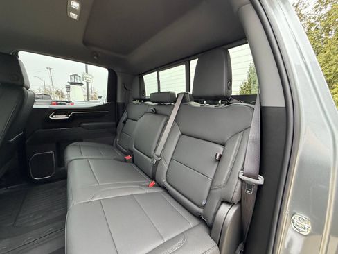 New 2026 GMC Sierra 1500 SLT w/ SLT Premium Plus Package AWD/4WD image 26