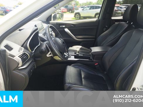 Used 2018 Mitsubishi Eclipse Cross SE AWD/4WD image 6