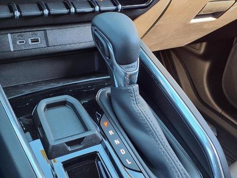 New 2026 GMC Canyon Elevation w/ Convenience Package image 13