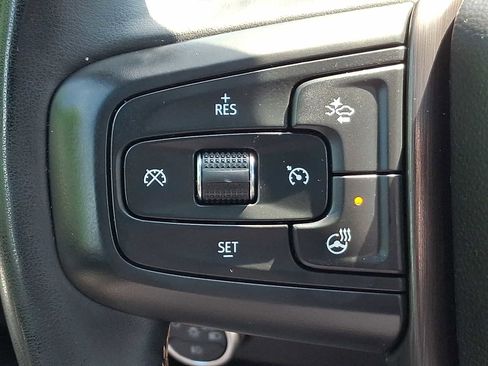 Used 2025 GMC Sierra 2500 AT4 w/ AT4 Preferred Package AWD/4WD image 25