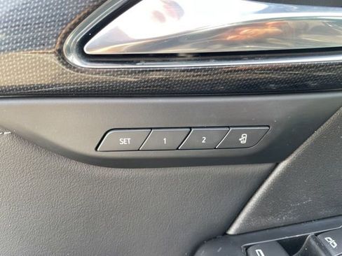 Used 2023 Buick Envision Essence FWD image 26