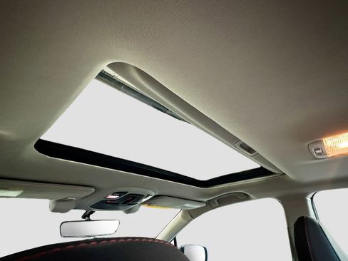 Used 2022 Subaru Legacy 2.5i Sport image 5