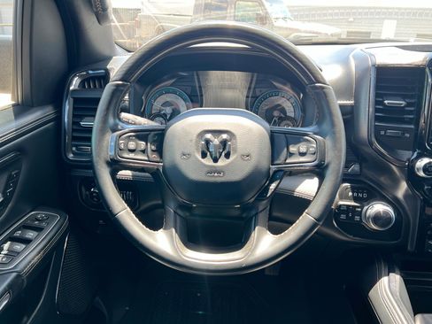 Used 2022 RAM 1500 Limited AWD/4WD image 12