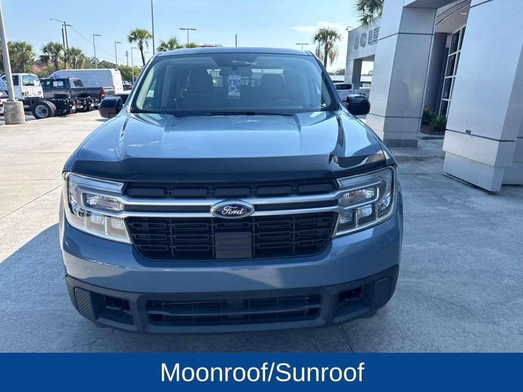 Used 2024 Ford Maverick Lariat w/ FX4 Off-Road Package AWD/4WD image 3