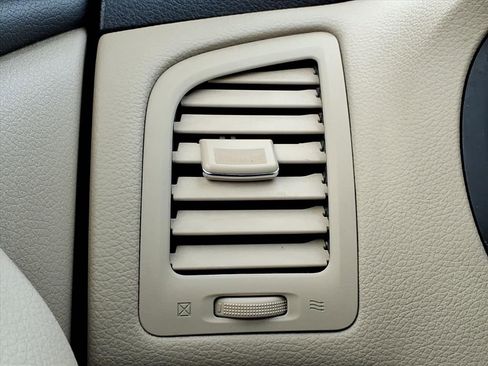 Used 2013 Nissan Altima 3.5 S image 27