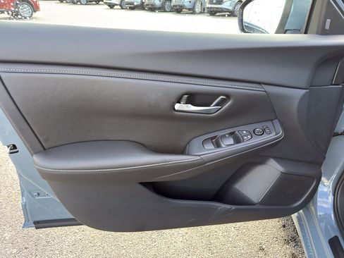 New 2025 Nissan Sentra SV image 12