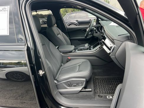 Used 2026 Audi Q7 3.0T Premium Plus w/ Premium Plus Package AWD/4WD image 39