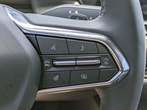 Used 2025 Chevrolet Equinox LT FWD image 26