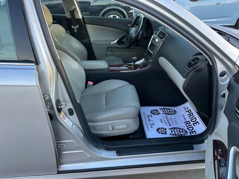 Used 2007 Lexus IS 250 image 18