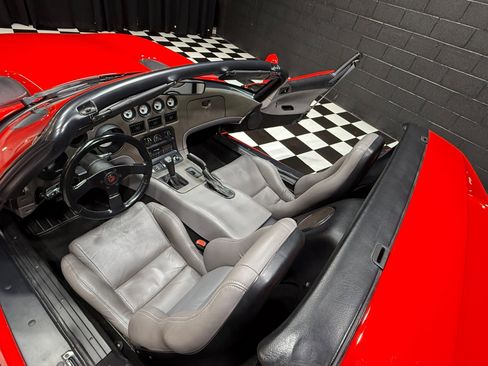 Used 1992 Dodge Viper RT/10 image 64