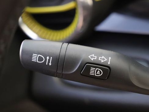 Used 2025 Chevrolet Trax ACTIV w/ Driver Confidence Package image 35