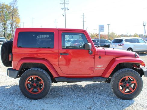 Used 2012 Jeep Wrangler Sahara w/ Dual Top Group image 6