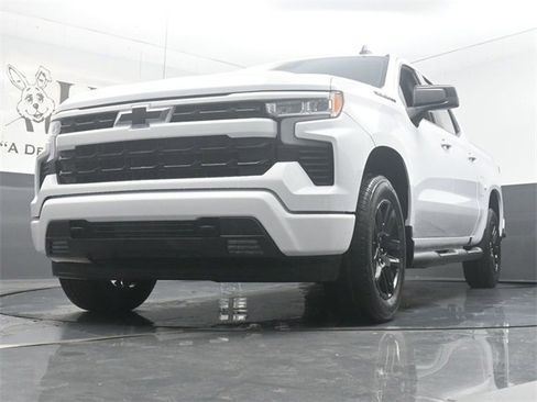 New 2026 Chevrolet Silverado 1500 RST w/ LPO, Dark Essentials Package image 4