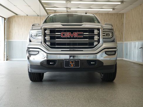 Used 2018 GMC Sierra 1500 SLT AWD/4WD image 2