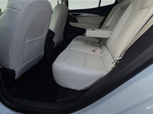 New 2026 Buick Envision Avenir image 23