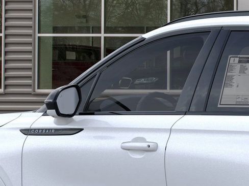 New 2026 Lincoln Corsair Reserve w/ Jet Appearance Package image 27