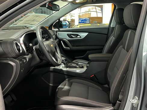 New 2025 Chevrolet Blazer LT w/ Redline Edition image 25