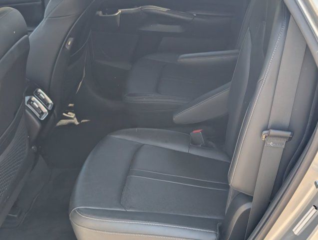 Used 2022 Kia Sorento SX FWD image 16