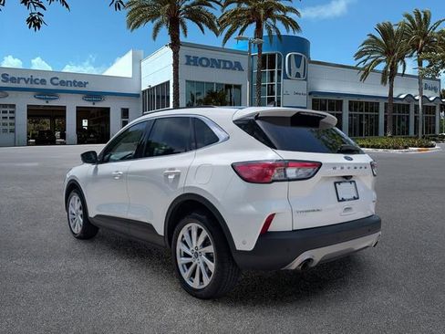 Used 2021 Ford Escape Titanium w/ Titanium Elite Package AWD/4WD image 6