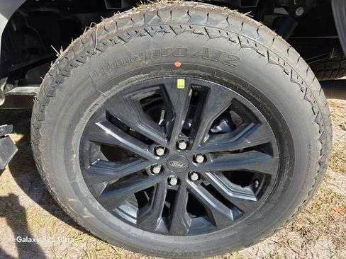 New 2026 Ford F150 XLT w/ Equipment Group 302A MID image 31