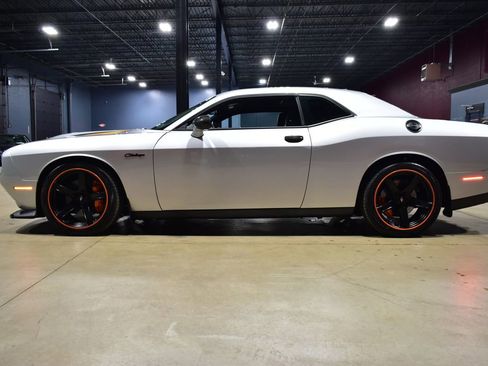 Used 2023 Dodge Challenger GT w/ Plus Package image 7