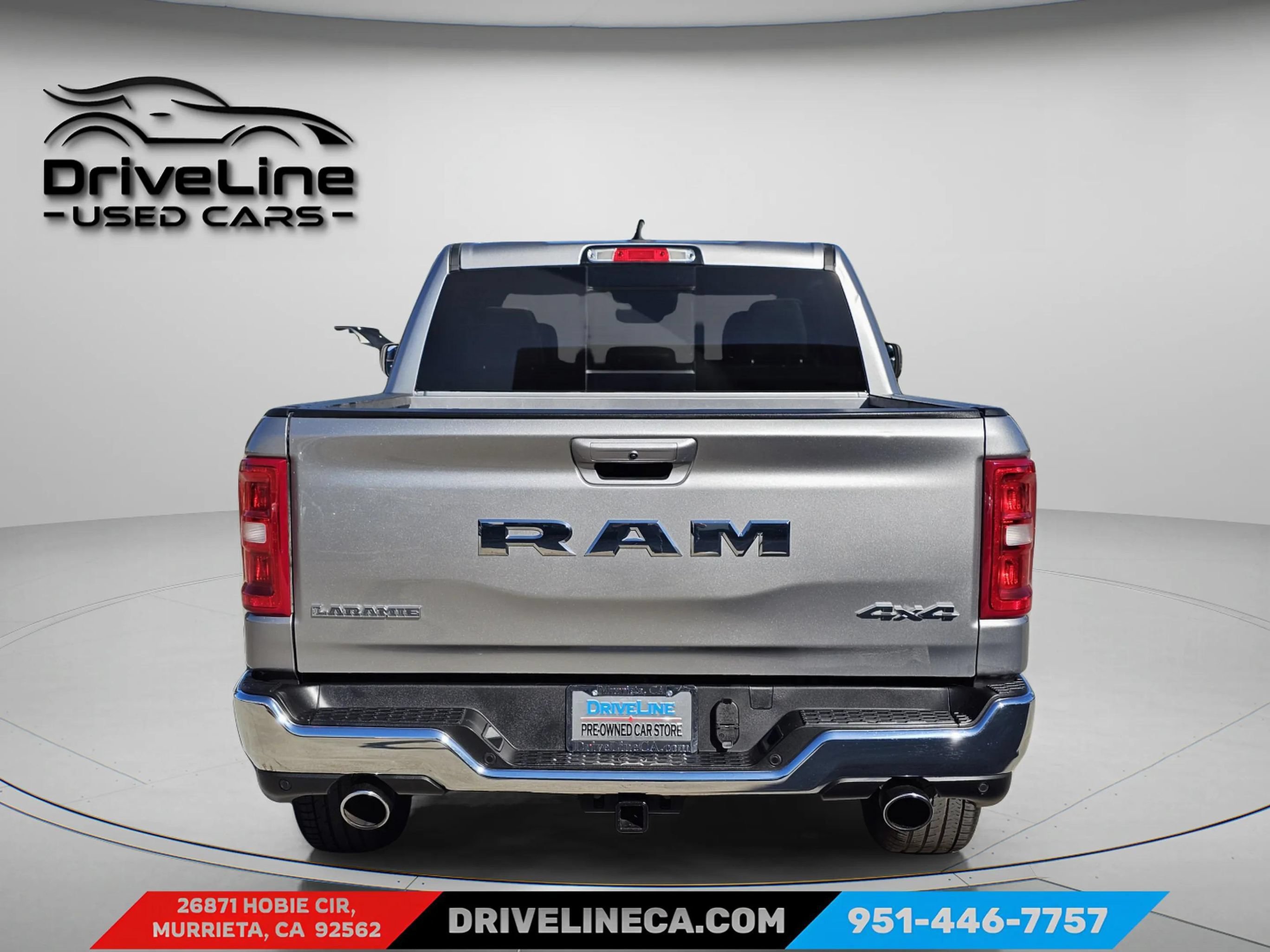 Used 2025 RAM 1500 Laramie AWD/4WD image 3