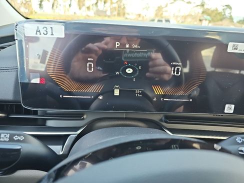 New 2026 Kia Carnival LXS image 13