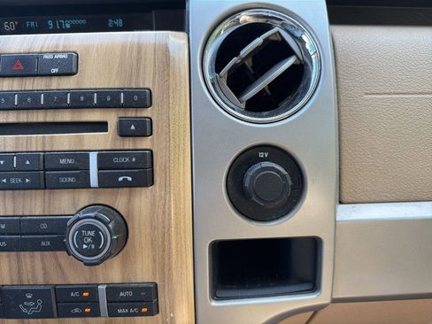 Used 2011 Ford F150 Lariat w/ Lariat Chrome Pkg AWD/4WD image 24