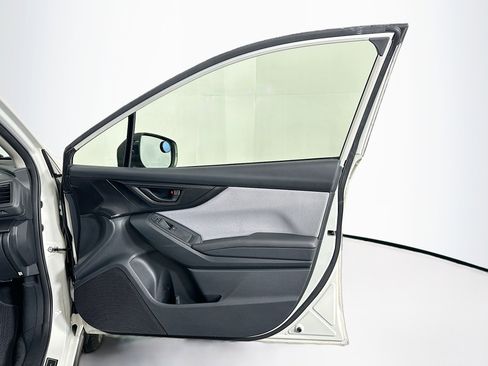 Used 2018 Subaru Crosstrek 2.0i Premium w/ Eyesight System image 30