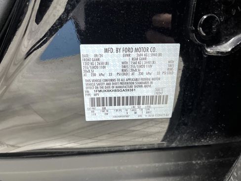 Used 2025 Ford Explorer ST-Line image 41