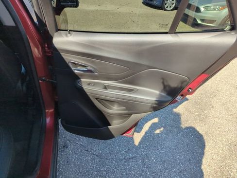 Used 2016 Buick Encore Convenience FWD image 19