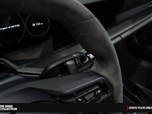 Used 2024 Porsche 911 Targa 4 GTS w/ Premium Package image 27