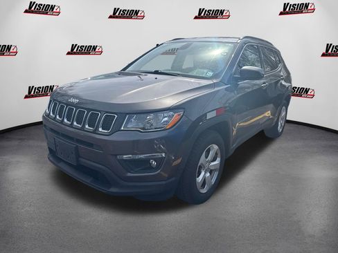 Used 2019 Jeep Compass Latitude AWD/4WD image 26