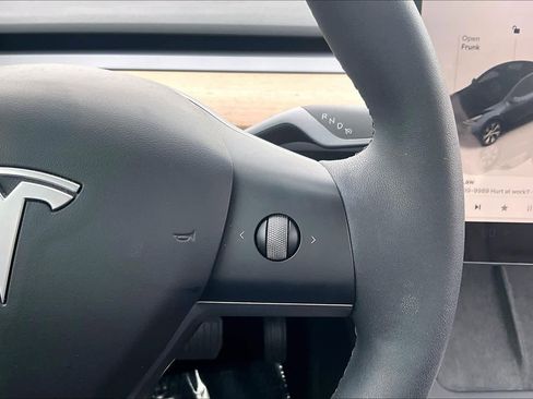 Used 2024 Tesla Model Y Long Range image 24