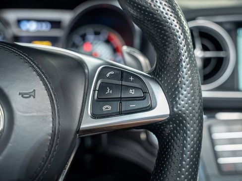 Used 2017 Mercedes-Benz SL 63 AMG image 43