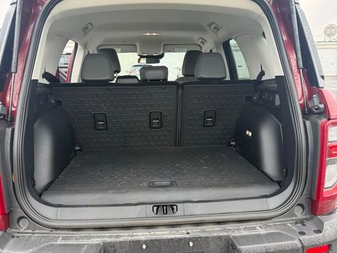 Used 2025 Ford Bronco Sport Badlands image 14