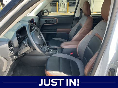 Used 2024 Ford Bronco Sport Outer Banks w/ Tech Package AWD/4WD image 5
