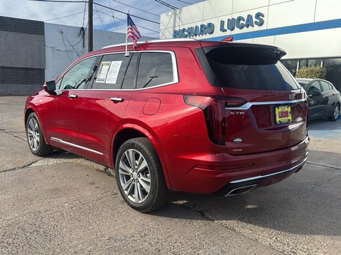Used 2023 Cadillac XT6 Premium Luxury image 7