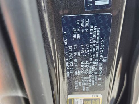 Used 2024 Kia Carnival SX Prestige FWD image 21